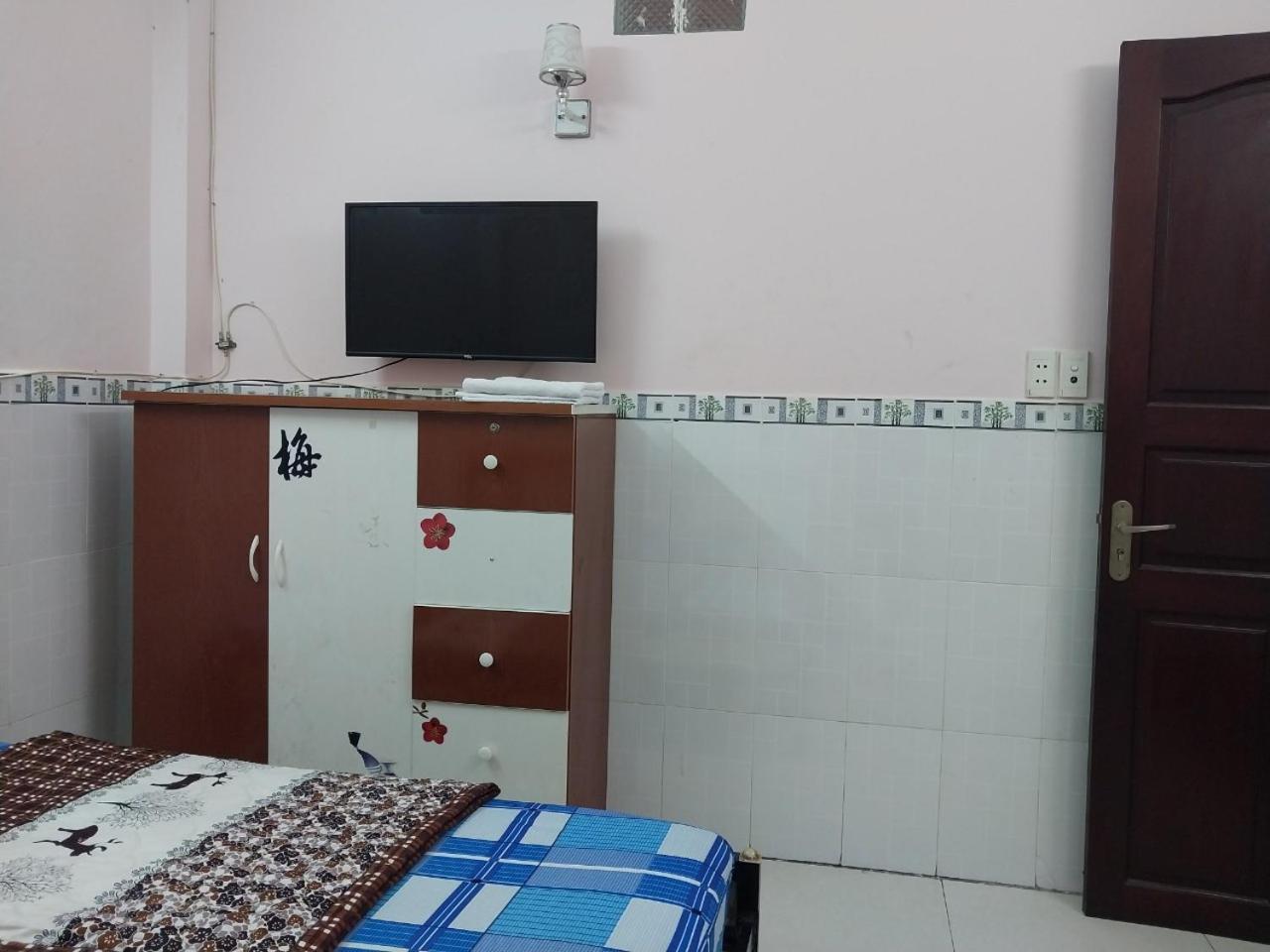 Ngoc Mo * TP. Hồ Chí Minh