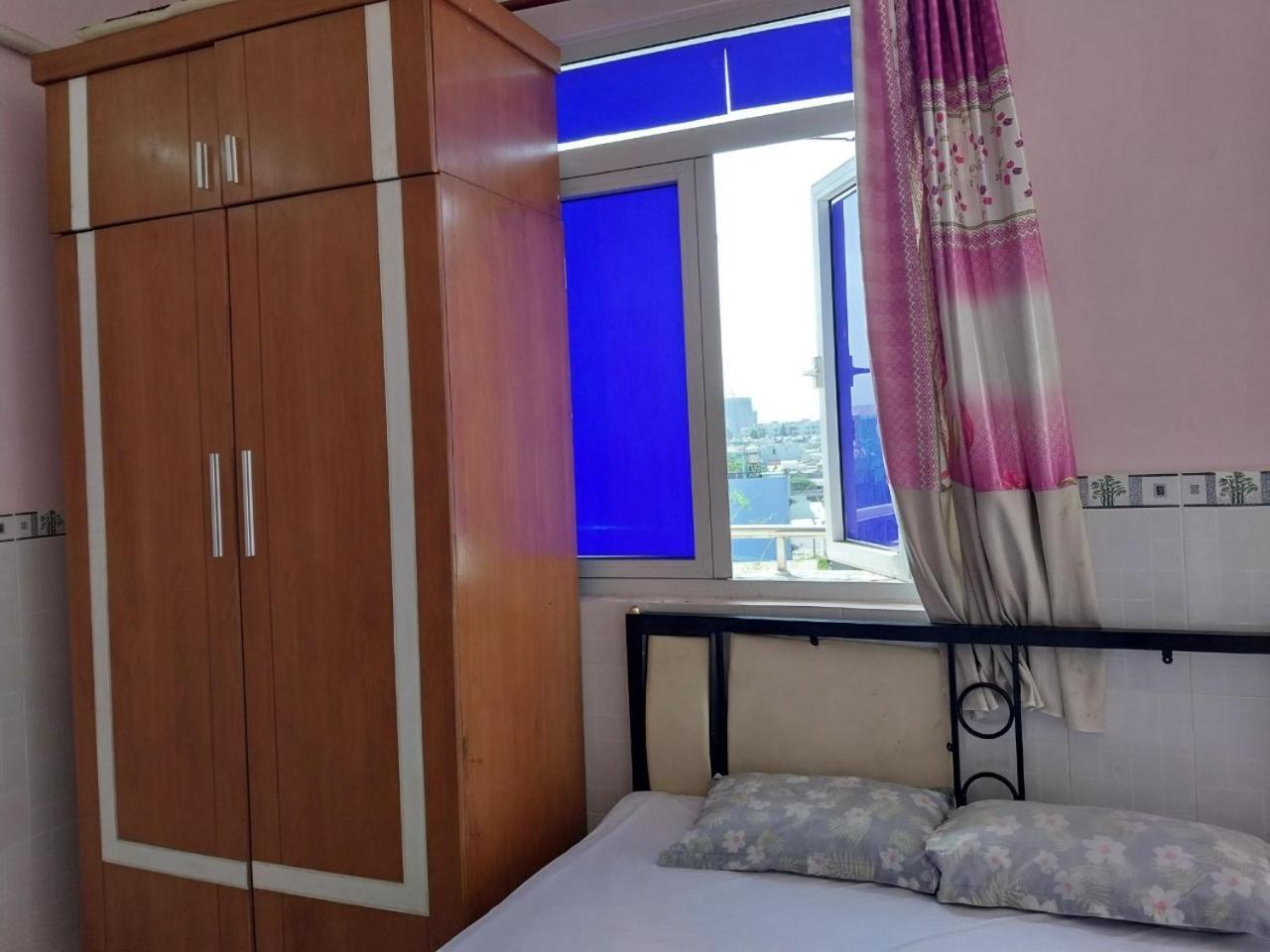 Khách sạn Ngoc Mo *