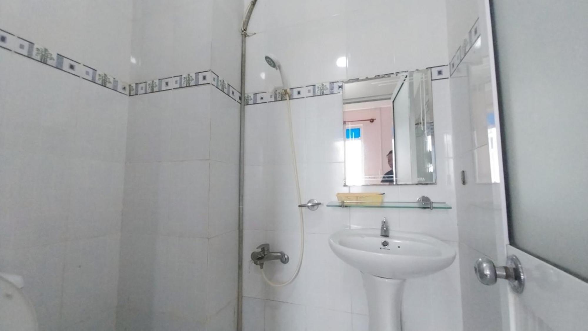 Ngoc Mo Khách sạn *