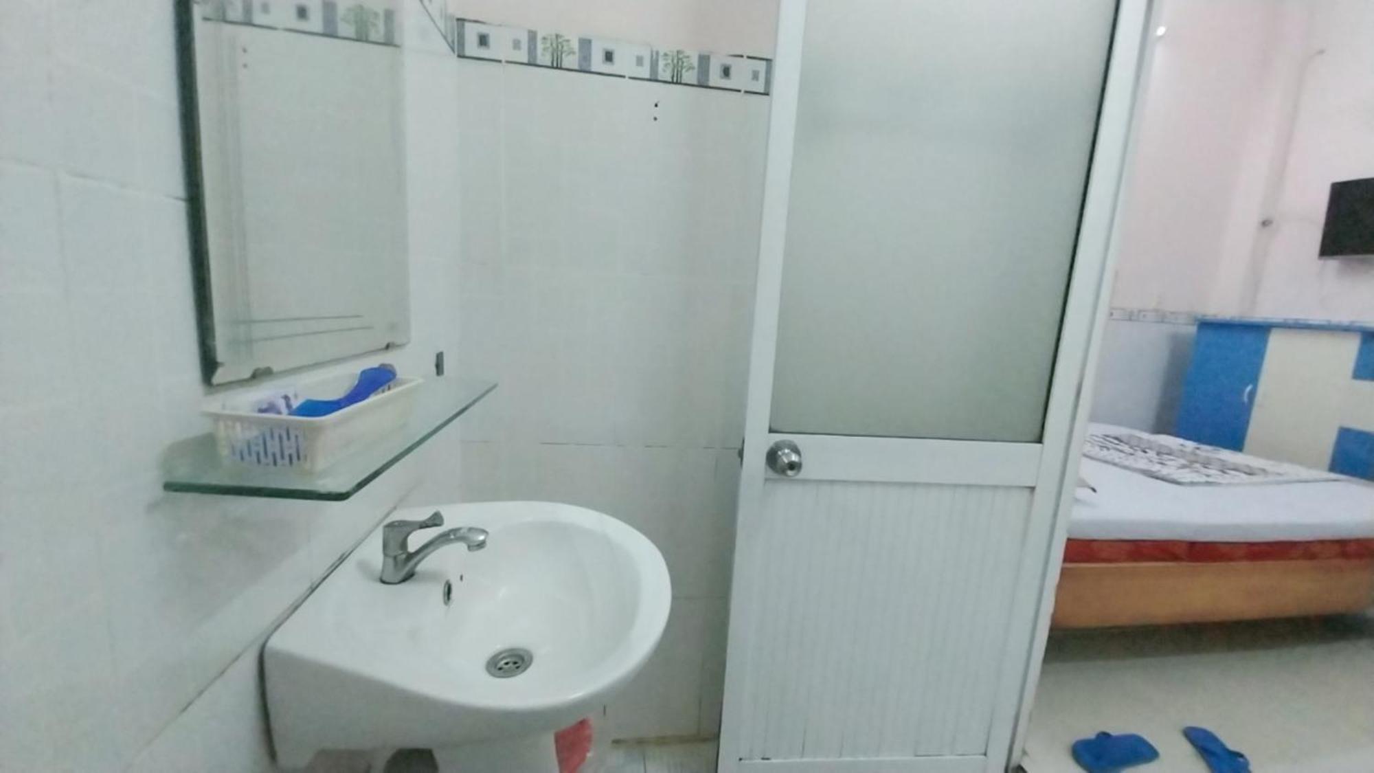 Khách sạn Ngoc Mo