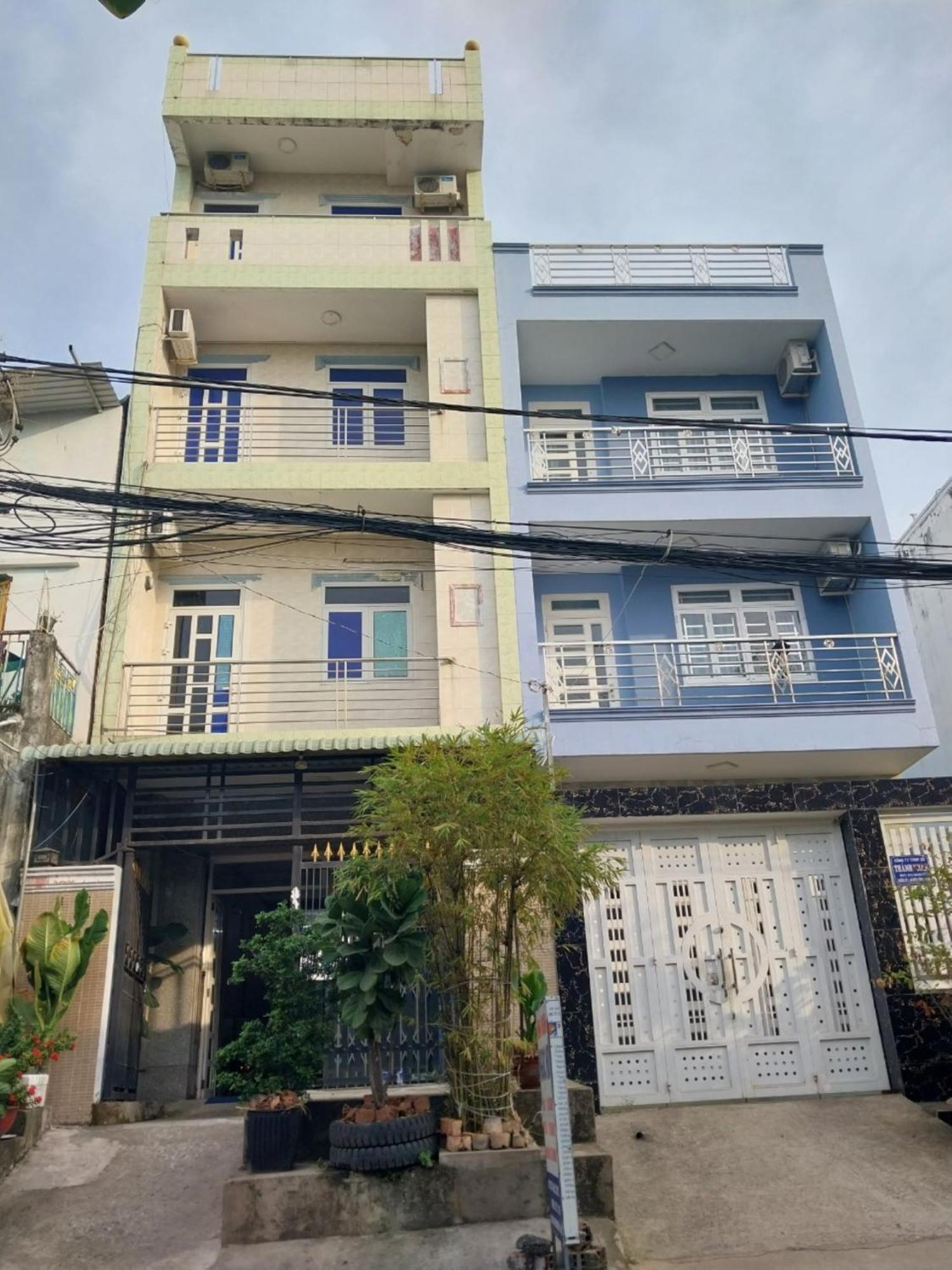 Khách sạn Ngoc Mo *